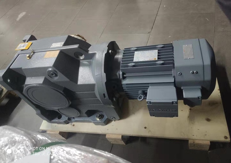 KAF107减速机,11KW减速机,电机减速器,中空减速机.jpg