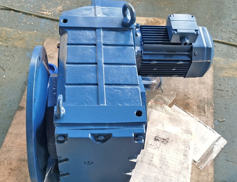 5.5转每分钟减速机,1700NM减速电机,5.5RPM减速器.jpg