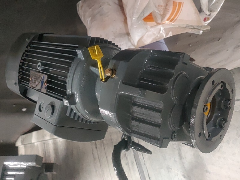 取料机减速机,FA37小型减速电机,FF37DRS80M4减速器.jpg